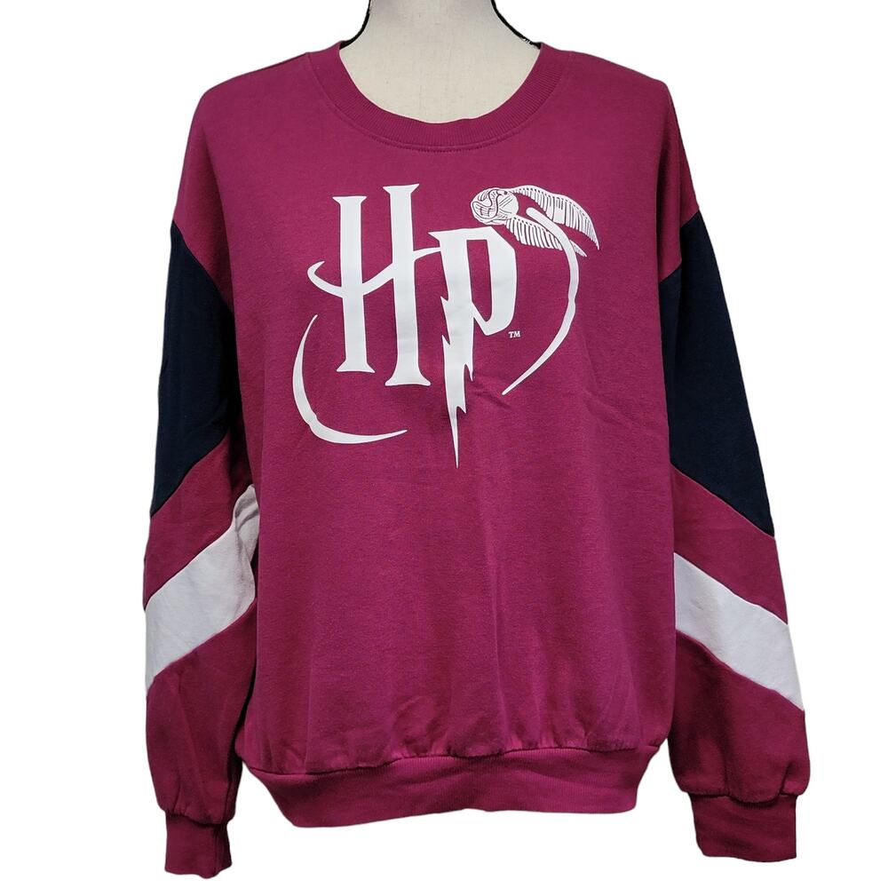 Harry Potter Sweatshirt Juniors Sz M Purple Golden Snitch‎ Crew Pullover Sweater